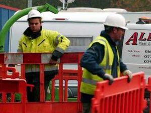 Supporting image for story: Welshpool one-way system work starts