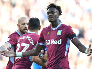 Supporting image for story: Aston Villa 1 Swansea 0: Match highlights