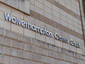 Supporting image for story: Shot was fired before axe attack, attempted murder trial hears