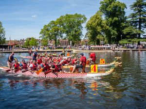 Supporting image for story: Dragon Boat Race raises £21,000 for Birmingham Children’s Hospital