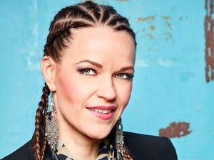 Supporting image for story: Bilston Robin 2 gig for Erja Lyytinen