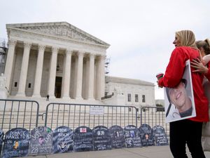 Supporting image for story: End of OxyContin legal saga in sight as judge approves settlement deal