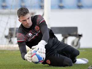 Supporting image for story: Walsall goalkeeper Jack Rose feeling more nimble