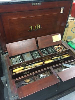 Shipwright’s chest with tools, estimated at £1,000.