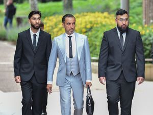 Supporting image for story: Potential jurors warned not to seek information in airport police assault case