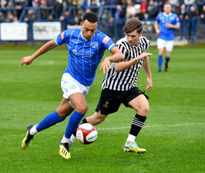 Joshua Ezewele and Danno White