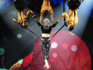 Supporting image for story: V Festival: Armed police to be at event