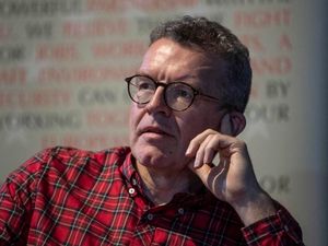 Supporting image for story: Tom Watson sounds warning over Long-Bailey Labour leadership bid
