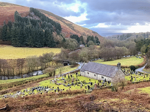 Supporting image for story: A talk about Brecon Mountain Rescue Service and a memorial walk will take place in Llanwrtyd Wells