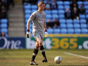 Supporting image for story: West Brom in talks with Sheffield United over goalkeeper Simon Moore