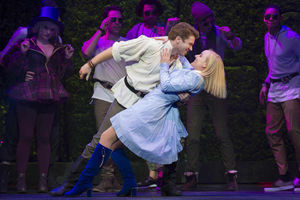 Supporting image for story: Wonderland, New Alexandra Theatre, Birmingham - review and pictures