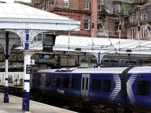 Supporting image for story: Nursing student’s quick-thinking helps save man she found injured at station