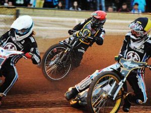 Supporting image for story: Wolverhampton Wolves well on track for return