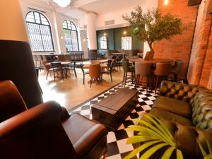 Supporting image for story: Take a look inside new bar based in historic Wolverhampton building
