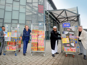 Supporting image for story: Comfort food given to Walsall Manor Hospital staff