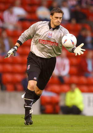 Neil Cutler in action for Stoke, where he first met Foster.