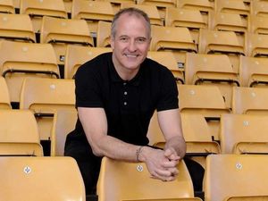 Supporting image for story: Steve Bull: Three points would cap off fantastic week for Wolves