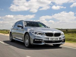 Supporting image for story: Here are 5 reasons why an estate car is better than an SUV