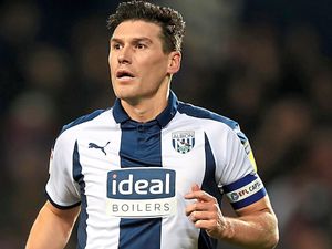 Supporting image for story: Slaven Bilic praises Gareth Barry as he closes in on West Brom return