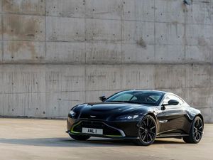 Supporting image for story: First Drive: Aston Martin Vantage – is this the brand’s Porsche 911 beater?