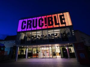 Supporting image for story: World Championship to stay at Crucible until 2045 after £45m revamp deal struck