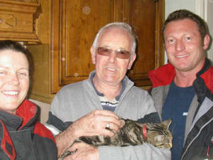 Supporting image for story: Troublesome Tiger gets in a tight spot