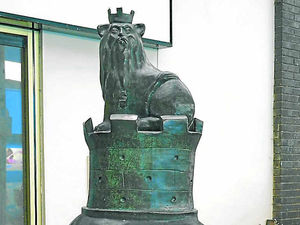 Supporting image for story: West Bromwich sculpture damaged in attack by vandals