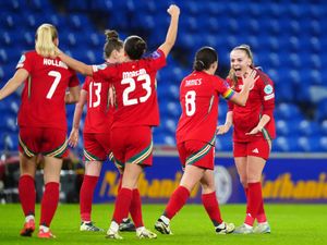 Supporting image for story: Wales and Republic of Ireland set up tense second leg after stalemate in Cardiff