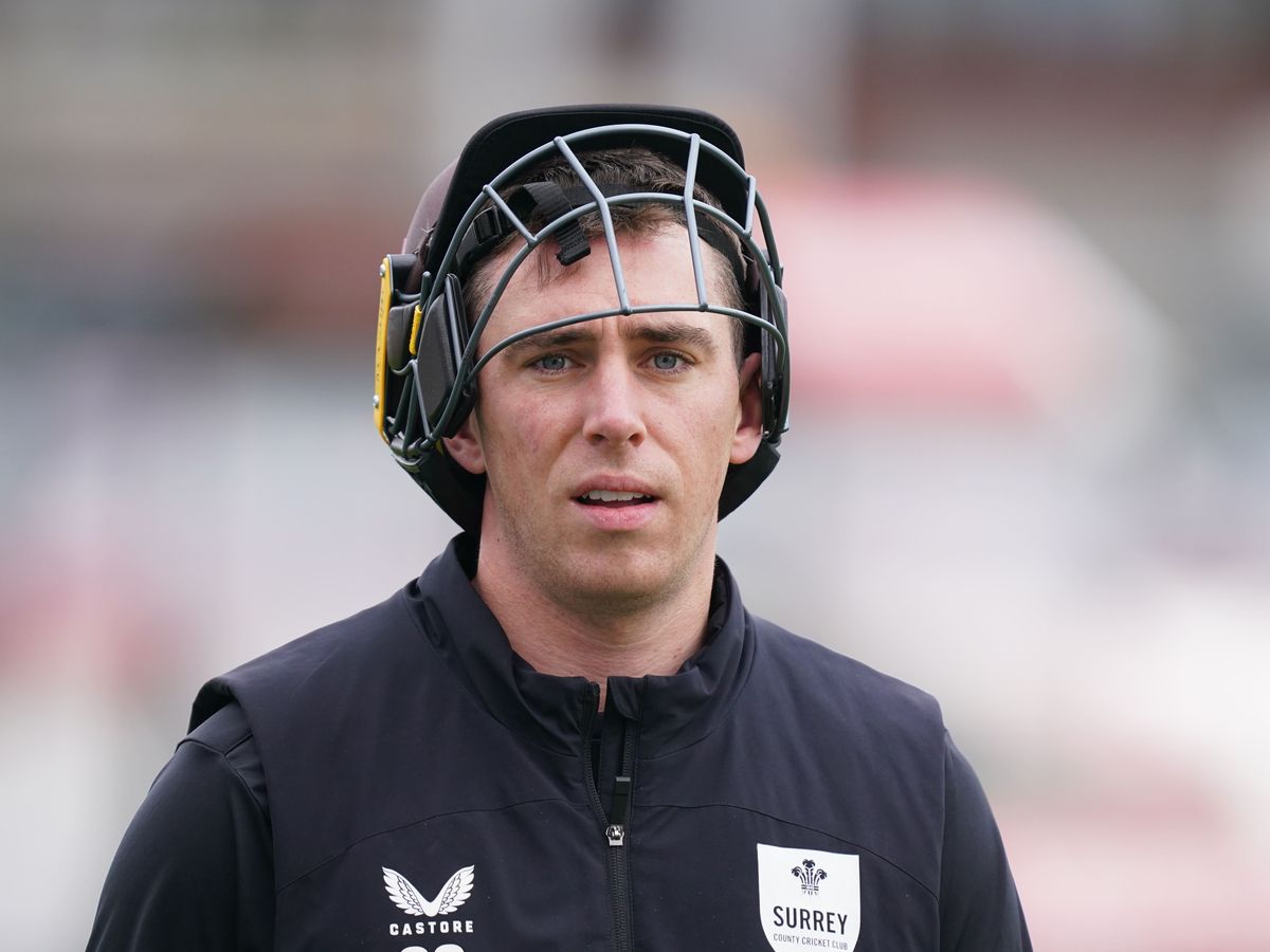 Surrey boost title ambitions after taking back control at Durham