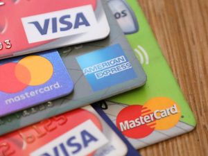 Supporting image for story: Firms could be given freedom to set their own contactless card limits