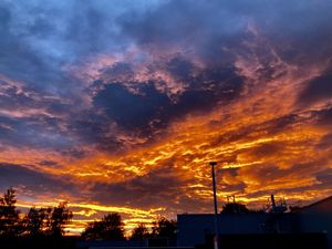 Supporting image for story: Farmers make hay while the sun shines after shepherd's delight sunset