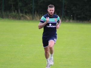 Supporting image for story: Danny Guthrie: Settled Walsall can hit ground running