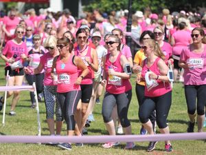 Supporting image for story: In the pink at Shrewsbury Race For Life - with video and pictures