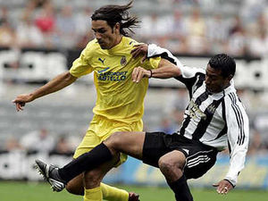 Supporting image for story: Robert Pires claims Blues interest