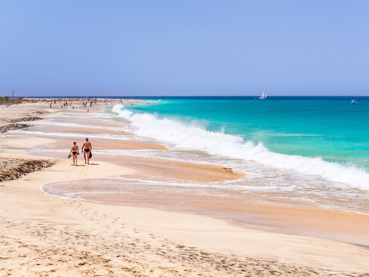 Warning over travel to Cape Verde after dozens of Britons contract stomach bugs