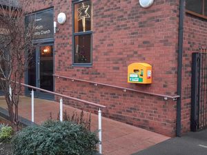 Supporting image for story: Halesowen 'community hub' awarded new defibrillator from British Heart Foundation