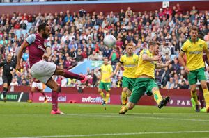 Ahmed Elmohamady (Photo: Tony Marsh)