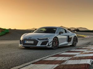 Supporting image for story: Audi marks end of R8 and TT production with limited-run final editions