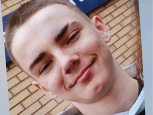 Supporting image for story: Police 'increasingly concerned' for missing teenager last seen in Shrewsbury on Saturday