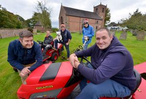 Chris alongside Pete Morgan, Richard Poole, Rich Williams, Will Atkins and dog Jacko