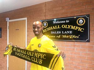 Supporting image for story: Obeng back with Pics for 2020/21