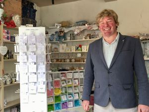 Supporting image for story: New atmosphere as shoppers return to Oswestry