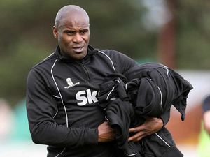 Supporting image for story: Stalemate for Hednesford at Lowestoft