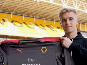 Supporting image for story: Wolves sign young keeper Andreas Sondergaard