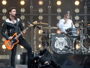 Supporting image for story: Royal Blood ‘meant no offence’ after swearing at Big Weekend crowd