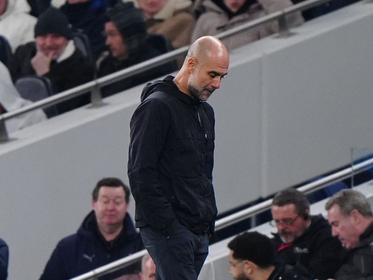 Pep Guardiola will not give up on Manchester City&rsquo;s Premier League title bid