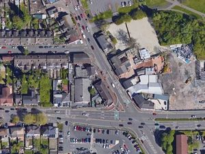 Supporting image for story: Man dies after Dudley Road crash in Blakenhall