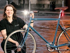 Supporting image for story: Cycling app to use crowd-sourced data to help with bike-friendly city planning