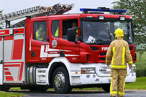 Supporting image for story: Firefighters tackle game farm blaze in Mid Wales