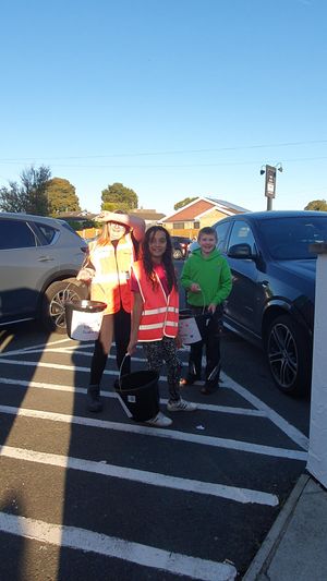 Children and organisers collected cash donations